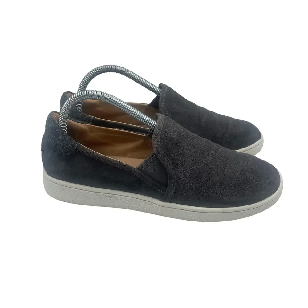 Ugg Cas Suede Slip On Shoes Gray Comfort Casual Womens 8